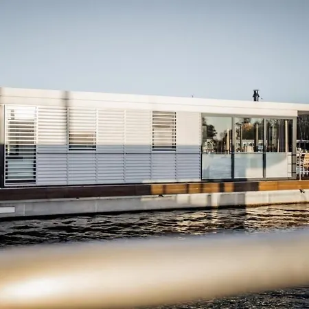 Hausboot Freizeit - Lp4 Botel *